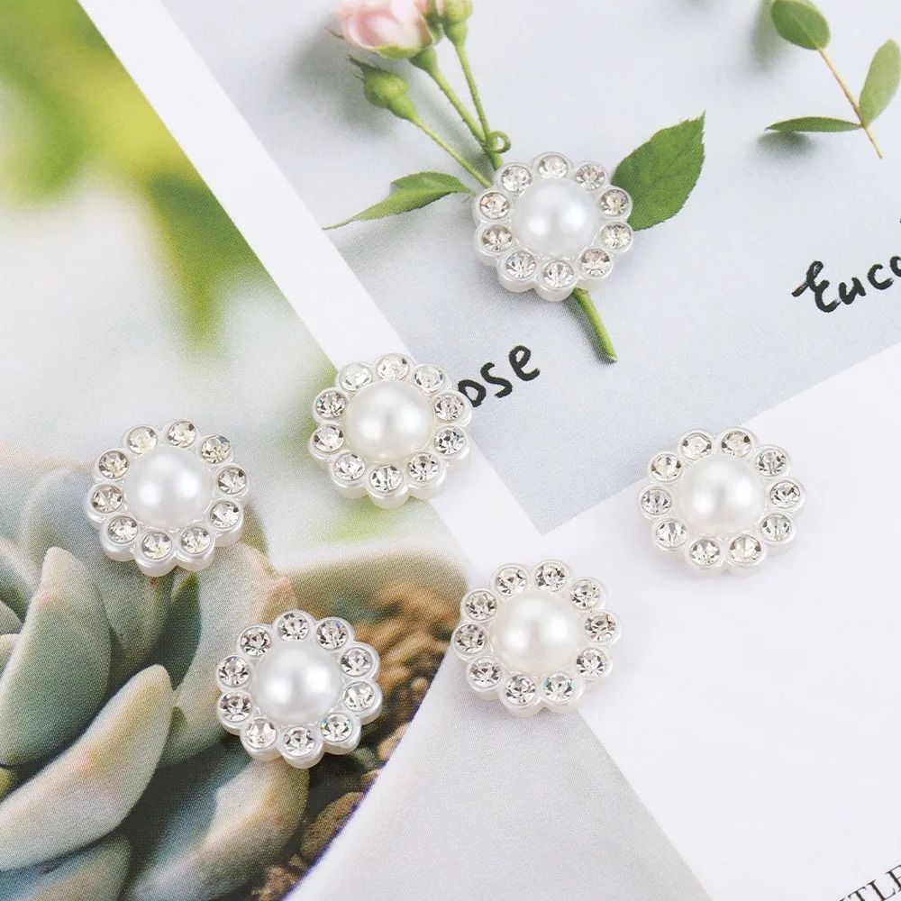 50pcs/lot DIY Supplies Pearl Buttons 12/14mm Flower Shaped Buttons New Embellishments Buttons
