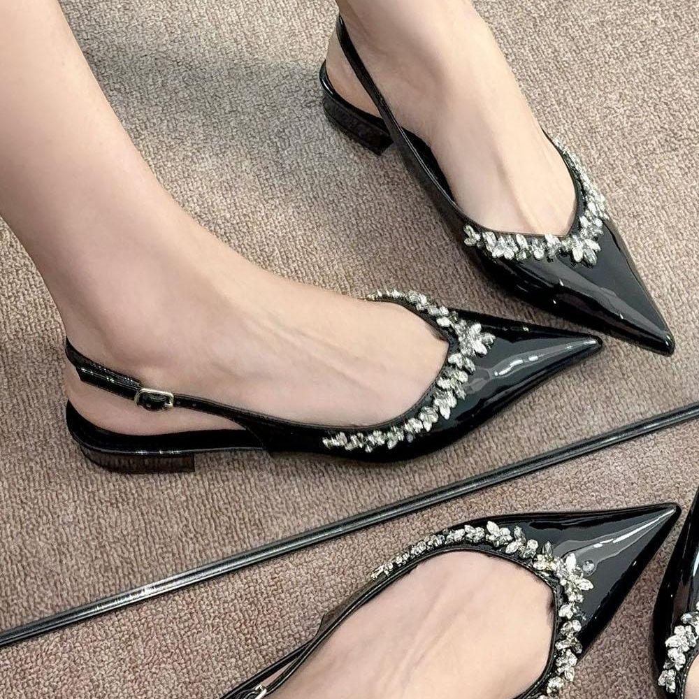 

Остроносые балетки со стразами женские 2025 весна новинка с ремешком на одну пряжку черные сандалии сексуальные лакированные туфли полуженские 40 чёрный