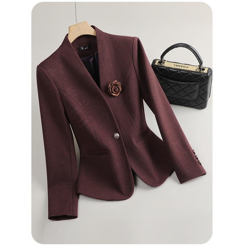 Элегантный женский укороченный приталенный костюм-жакет - Осень/Зима S