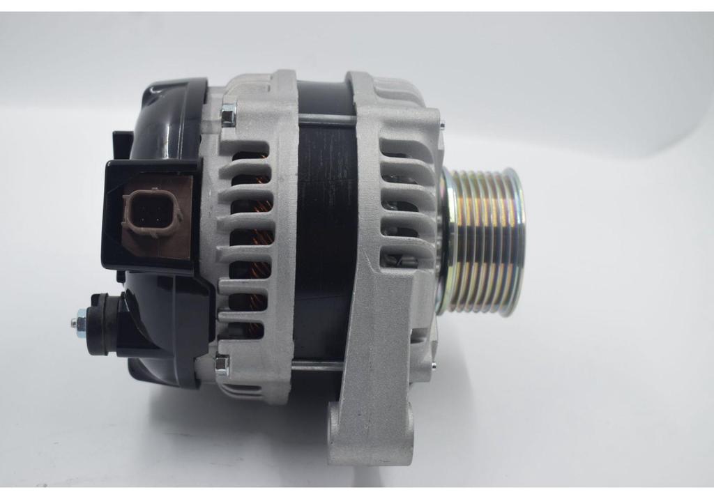 Highlander 15-19 2.0 Car Alternator Assembly 27060-0V160