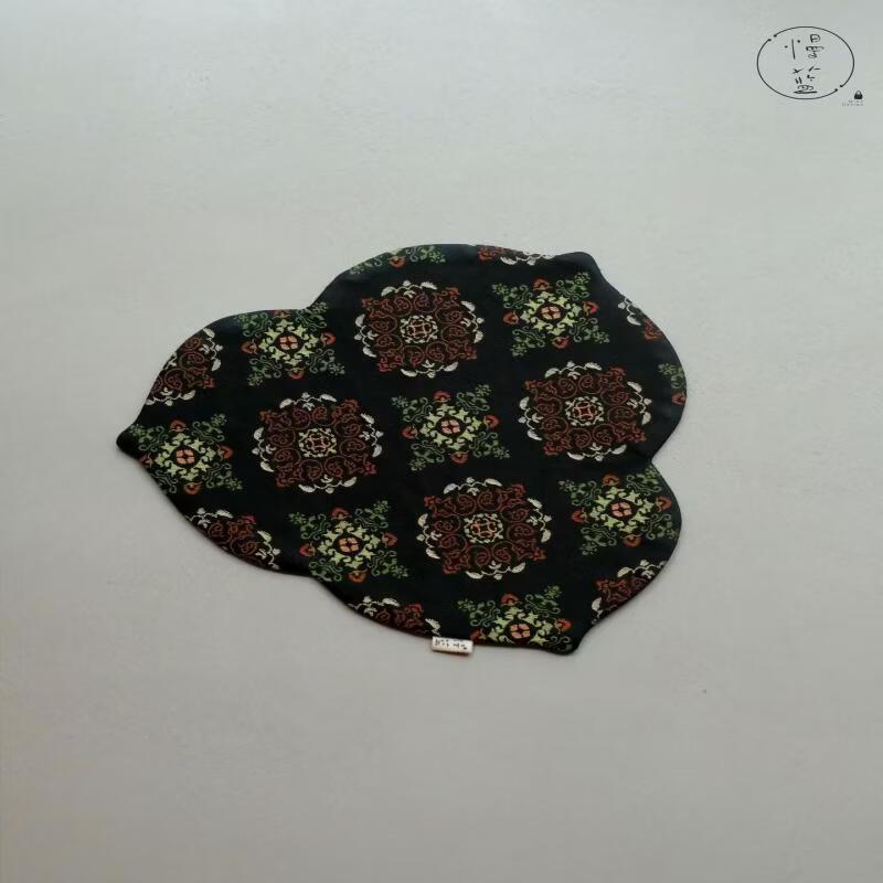 Handun Brocade Tea Mat