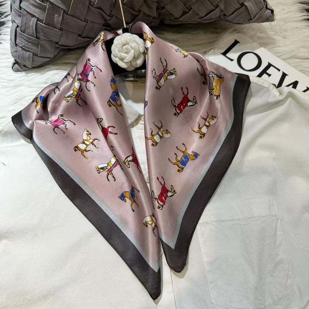 White Blue 100% Mulberry Silk Small Square Scarf Women Spring Fall Summer Hair Scarf Elegant Paisley Neck Scarves Neckerchief
