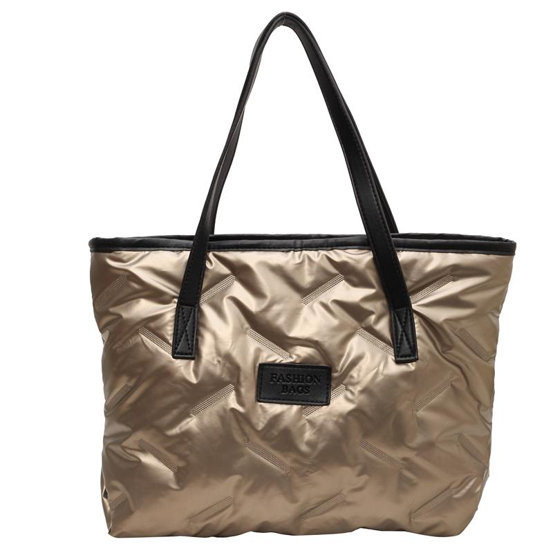 Fashi Solid Zipper Sense of Luxury Versatile Women's Tote Bags 2026 Winter New Casual Super Cool Large Capacity Shoulder Bags