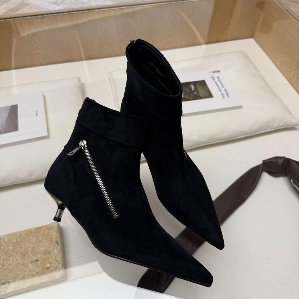 Automne et hiver 2025 nouvelle mode polyvalente bottines pointues à talon fin pour femmes tempérament français talon haut élastique
