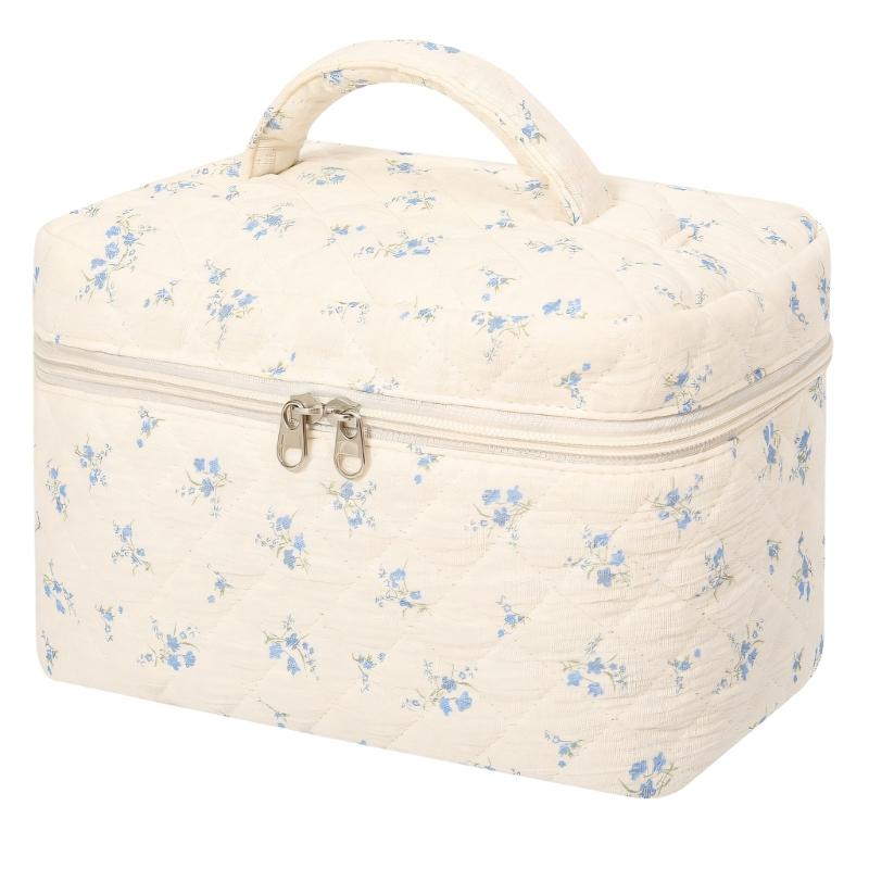 Elegant Small Florals Designs Cosmetic Pouch Soft Polyester Fabric Spacious Makeup Organiser For Daily Use