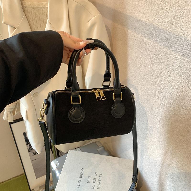 Dame Fashion Handbag Small Bag Women's Bag New Simple Pillow Bag Versatile Messenger Bag