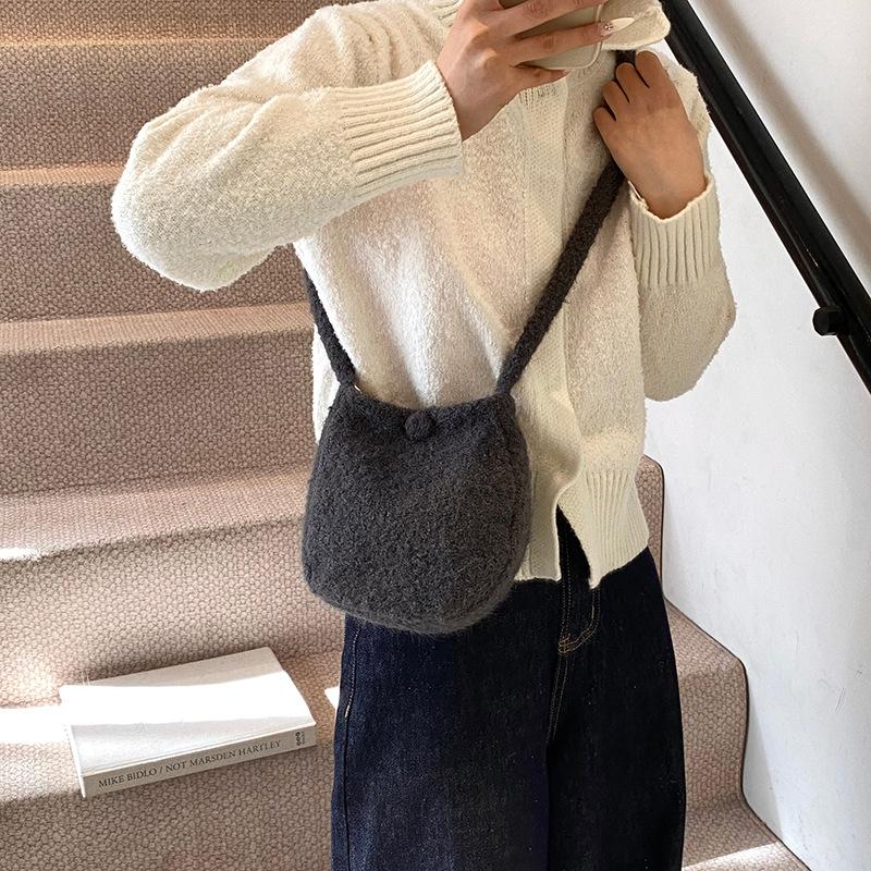 2025 New Fashion Macaron Plush Oval Cute Small Crossbody Shoulder Backpack Women Ins New