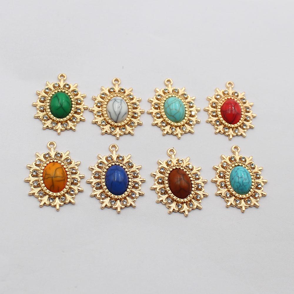 Factory direct sales of 8 pieces of 23 * 32mm oval flat bottomed turquoise pendant, suitable for DIY clothing necklace pendants