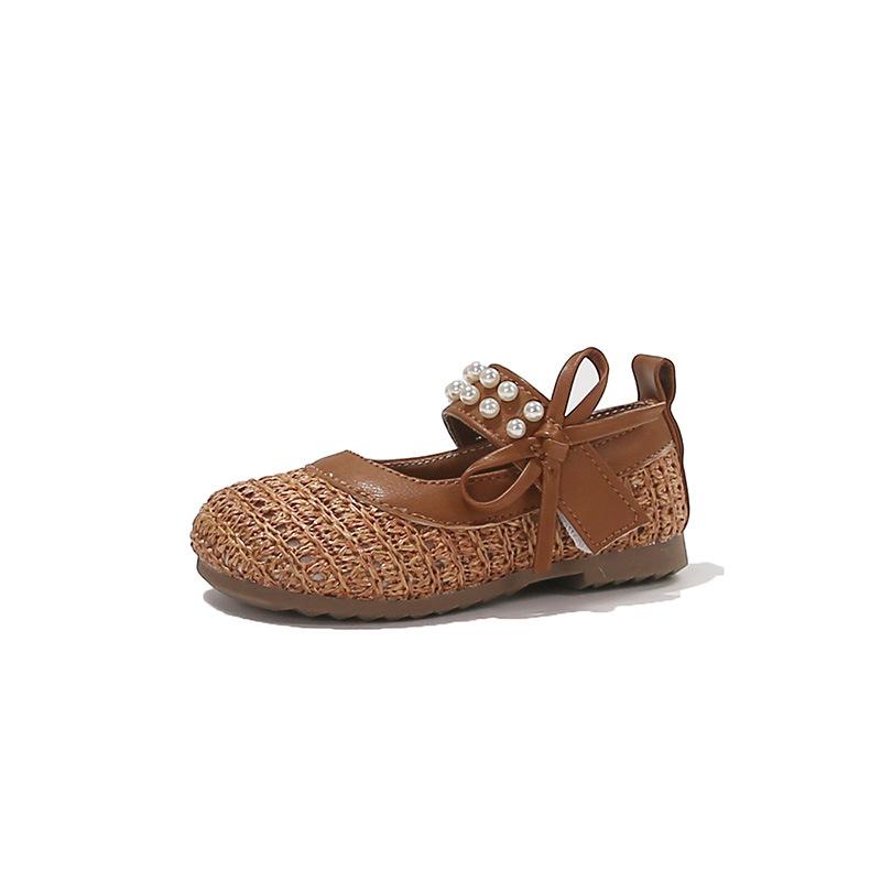

Spring Soft Sole Non Slip Childrens Woven Casual Shoes for Baby Girls Fashion Leather Shoes size 23 коричневый
