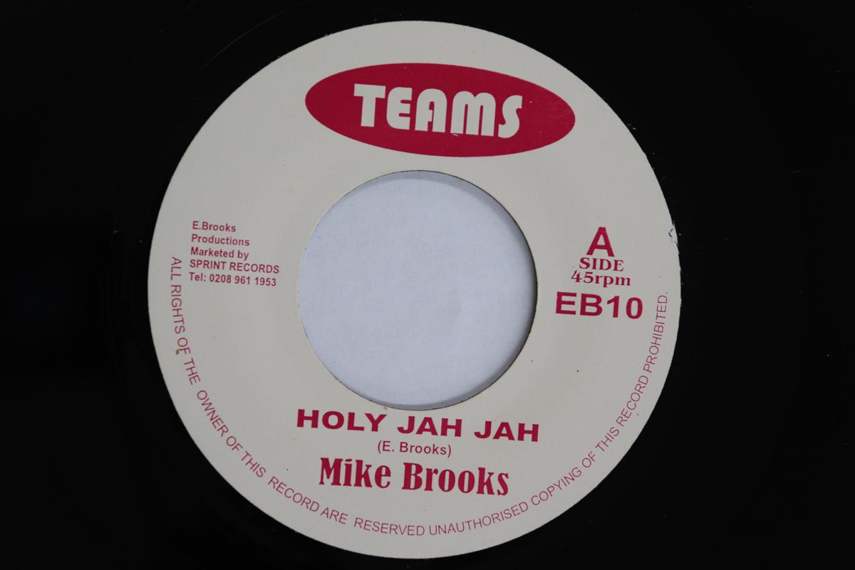 

7inch Record MIKE BROOKS - Holy Jah Jah EB10 TEAMS UK Reggae, Ska & Dub Used