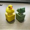 Funny Frog Keyboard Clicker Keychain Rechargeable Toy with Sound LED Light Stress Relief Fidget Toy for Office Desk Anti Anxiety