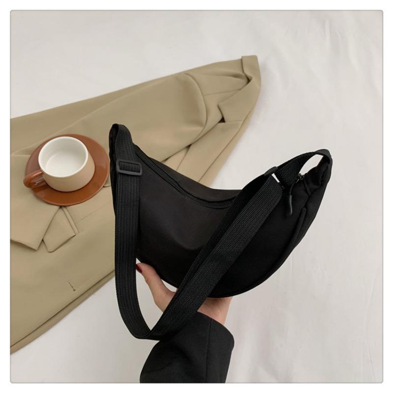 New nylon bag simple fashion messenger dumpling bag trend versatile student casual shoulder women's bag