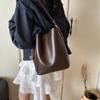 2025 Autumn and Winter New Fashion Trend Versatile Large Capacity Tote Bag Bucket Bag Women's Shoulder Bag