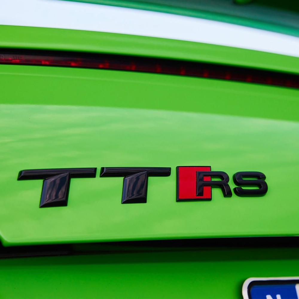 1pc Car Styling TTS TTRS Logo Side Body Rear Bumper Tail Trunk Sticker Decal For f2 TT Series TTRS TTS Car Replacement Badge