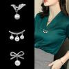 Fashion Imitation Pearl Pendant Brooches Anti-Light Exposed Clothing Safety Pin For Women Sweater Cardigan Decor
