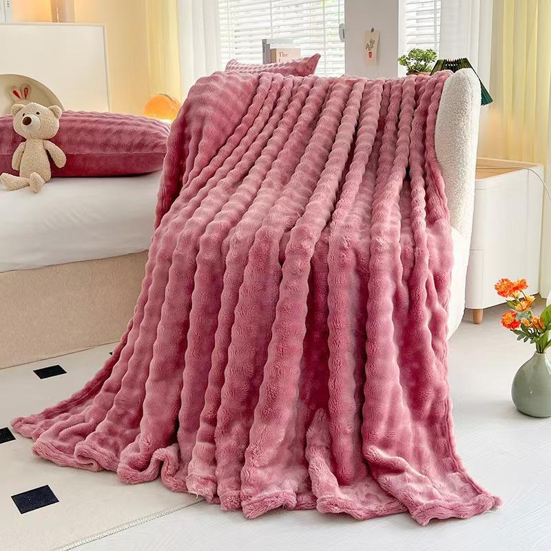 Modern Simple Office Nap Light Luxury Air Conditioner Blanket Universal in All Seasons Comfortable Thickened Flannel Blanket 160x200cm