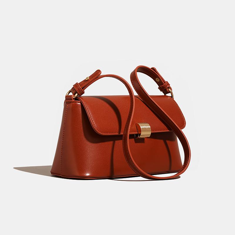 French Niche High End Bag for Women New Fashion Retro One Shoulder Underarm Bag Versatile Crossbody Bag