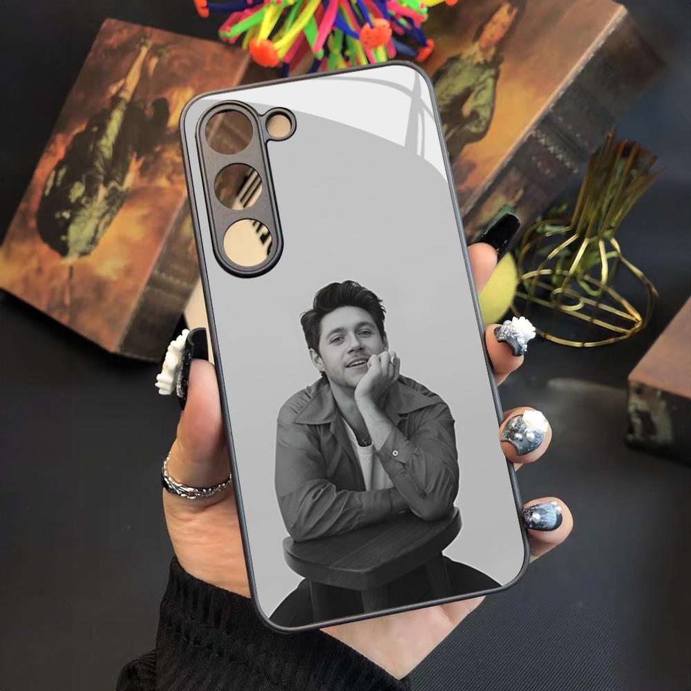 

Singer Niall Horan Phone Case For Samsung Galaxy S25 S24 S23 S22 S20 S21 Note20 Ultra Plus Fe Colored Silver Cover Galaxy S25 Edge