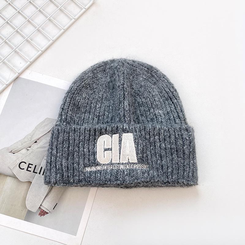 Letter Embroidered Woolen Hat for Men and Women in Fall and Winter Warm Ear Protecting Cap Versatile Face Showing Small Knitted Hat