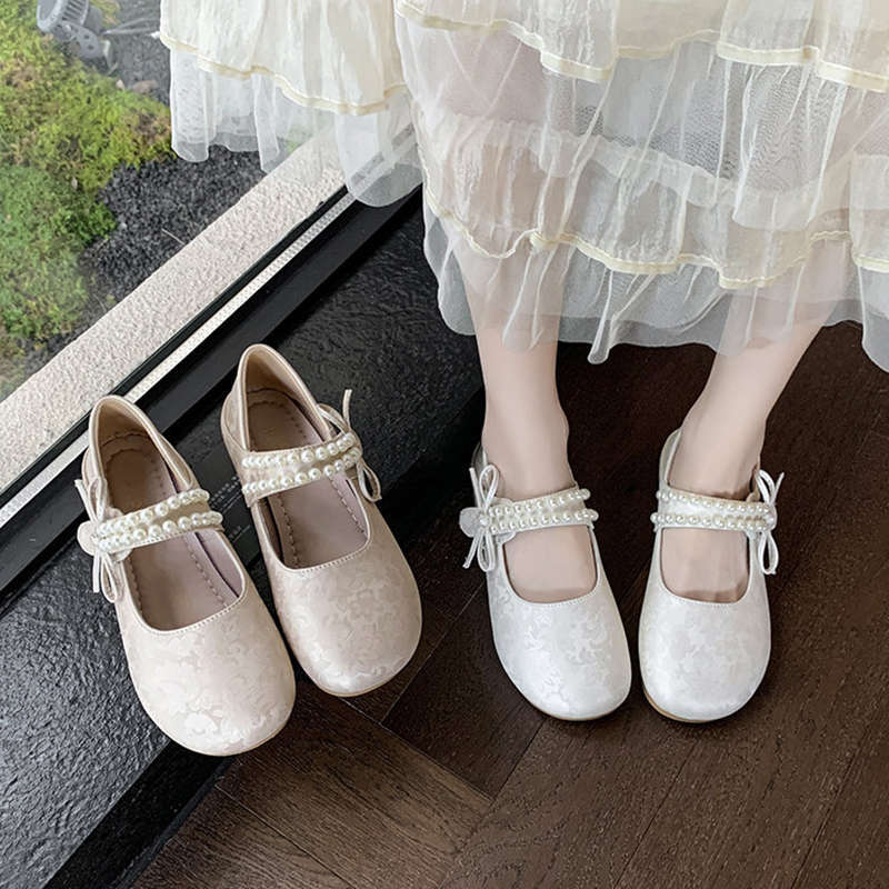 French retro pearl word with ballet flats women's 2025 spring and autumn new small fragrant Mary Jane shoes