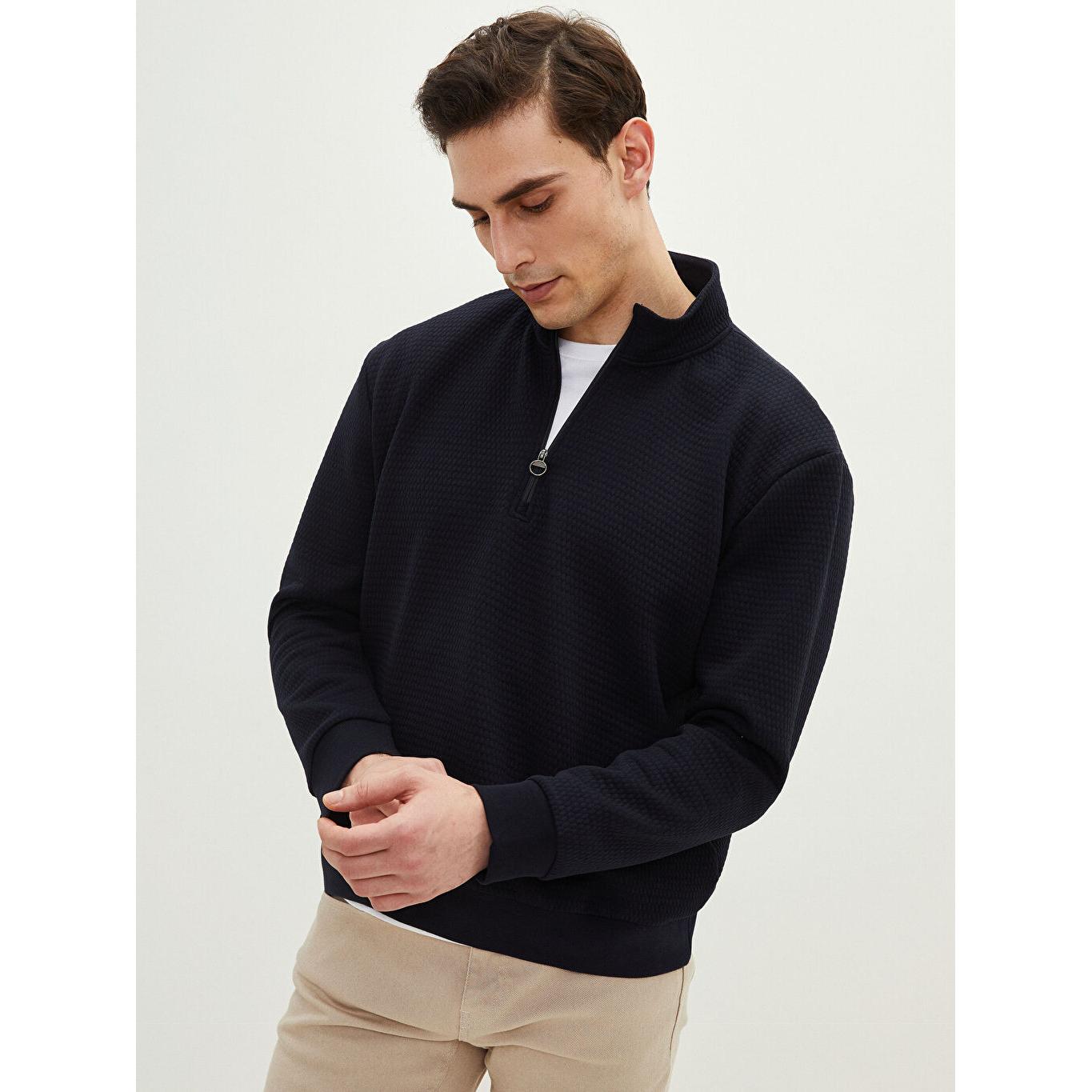 

Мужская толстовка с высоким воротником и длинными рукавами темно-синяя