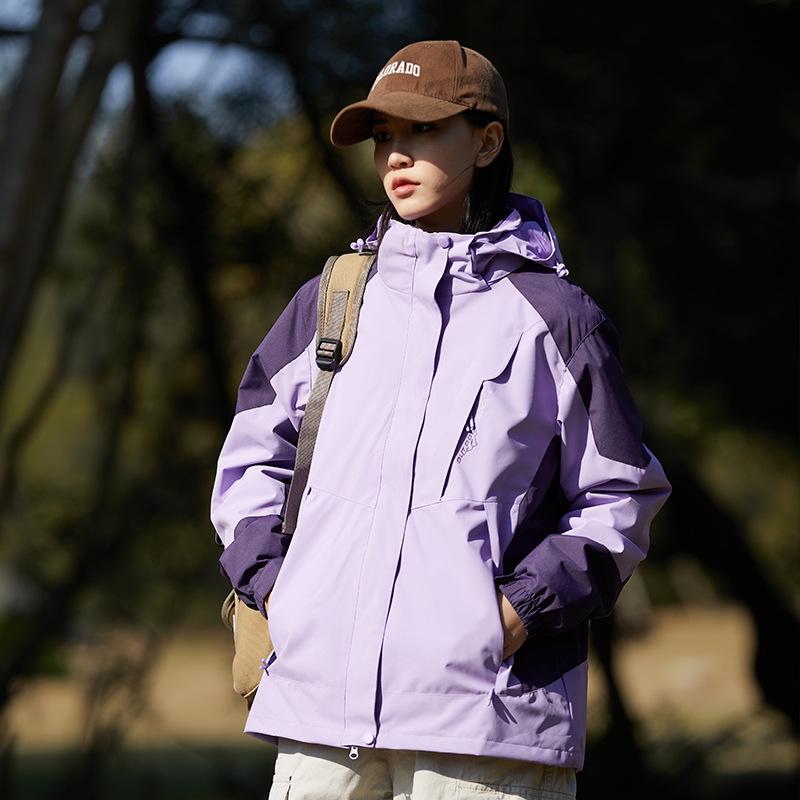 Women's Mink Fleece-Lined Three-in-One Detachable Waterproof Windproof Mountaineering Suit