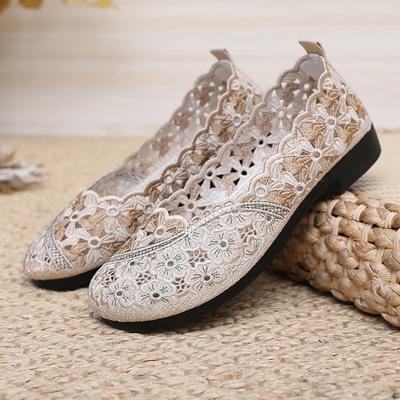 Summer Old Beijing Women's Cloth Shoes Hollow Breathable Mesh Middle-aged and Elderly Shoes Shallow Mouth Soft Sole Comfortable One Pedal Mother Shoes