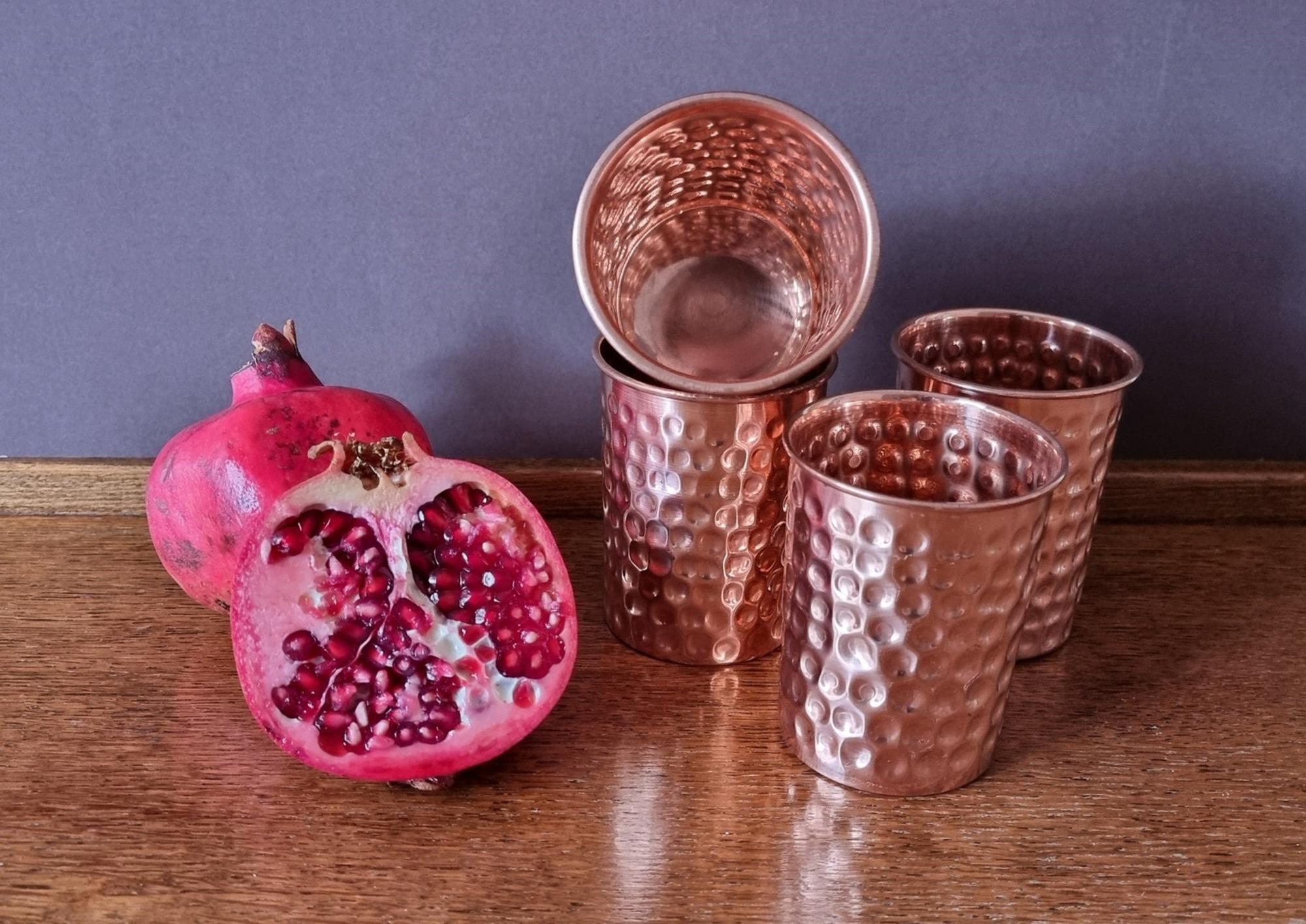 

Стеклянная чашка ручной работы из 100% чистой меди, польза для здоровья от Аюрведы, 250 мл — набор из 4 шт.