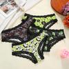 Damen-Tanga mit Totenkopf-Print und Spitzenbesatz, mittlere Taille - Bequeme, atmungsaktive, figurbetonte Unterwäsche
