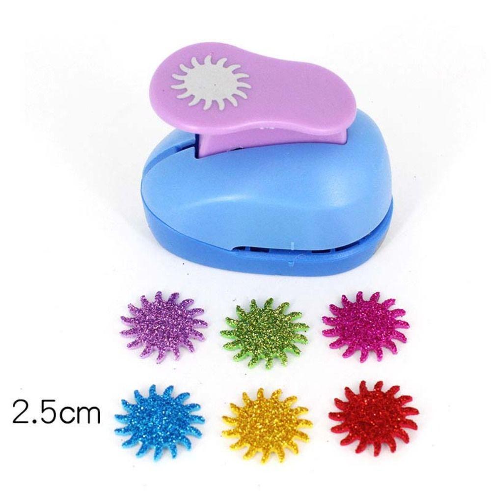 7*6*4cm Flower Furador Random Color DIY Embossing Punches DIY Paper Cut Puncher  for Card
