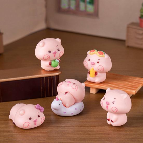 5Pcs Pig Ornament Mini Portable Size Q-Version Pig Design Statue Miniature Pig Landscape Office Desk Bookshelf Car Decor