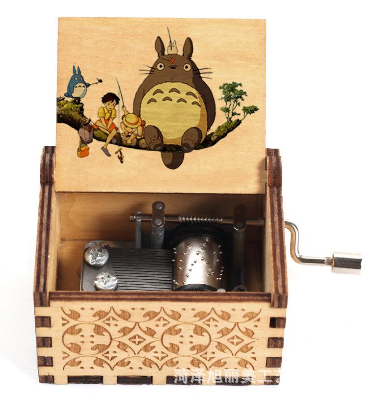 Hayao Miyazaki-Inspired Hand-Cranked Wooden Music Box - Creative Childlike Birthday Gift