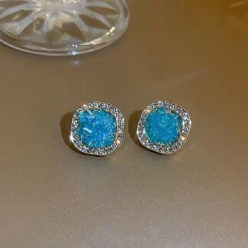 Korean Geometric Rhinestone Crystal Stud Earrings: Square Retro French Design for Women