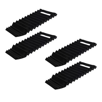 Strong Engineering Plastic Tractions Board Featuring Spikes Strong Strength Tool for Snow Ice Mud Terrain Escape