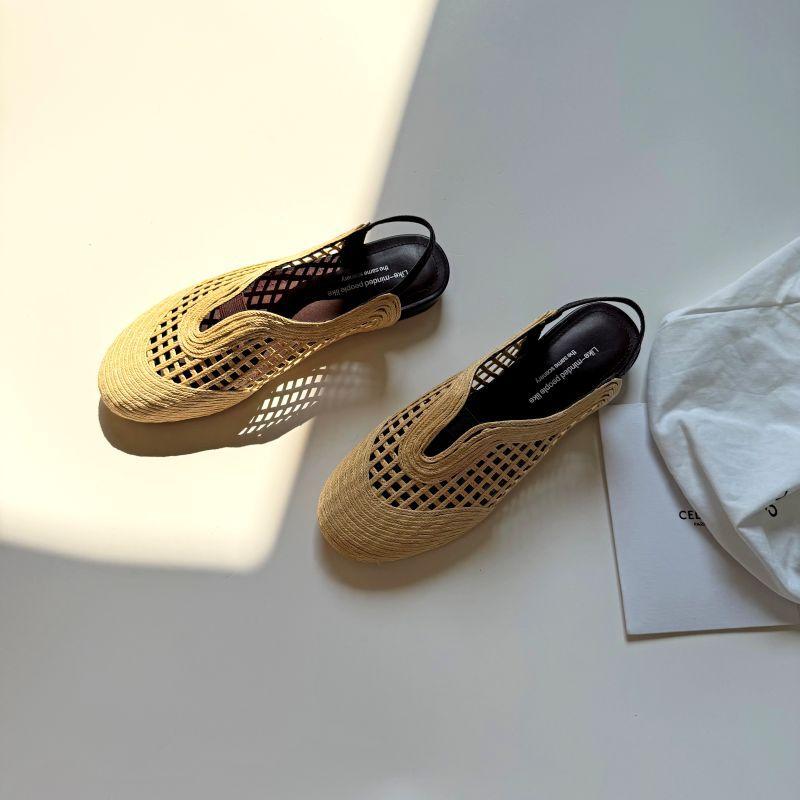 

Французская красивая плетеная сумка с полым узором, сандалии с открытым носком, женские летние 2025, новинка, нишевая плетеная из соломы, отпускной стиль, плоские сетчатые туфли 40 абрикосовый