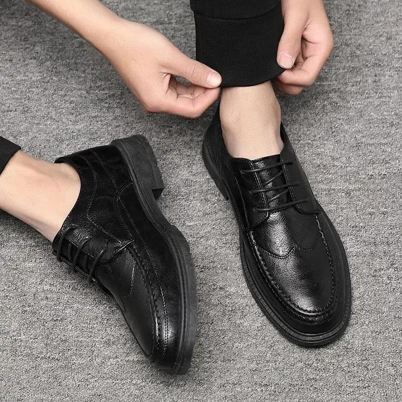 Fashion Round Toe Formal Leather Brogue Shoes for Men Business Dress Social Legitimate Designer Luxury Sale 2024 Trend Man Casual Shoe