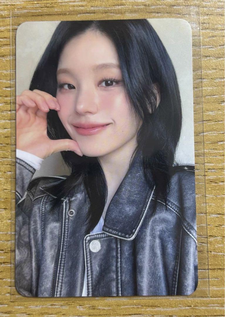 

[USED] itzy Air Yeji makestar China Shanghai Winner Exclusive Trading Card