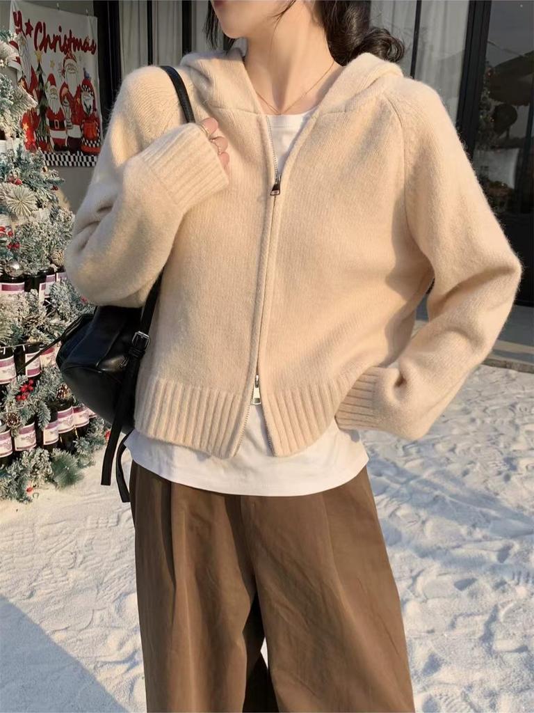 Women's Hooded Wool Cardigan Jacket - Cozy, Fashionable Sweatshirt for Autumn/Winter