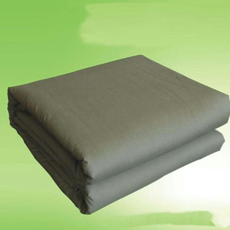 

Військово-зелена тренувальна ковдра 150*200cm