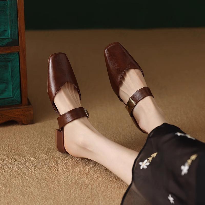 Fashion 2025 Square Head Half Slippers for Women Summer Outdoor Beach Elegant Fashion One Strap Designed Temperament Comfortable Sandals