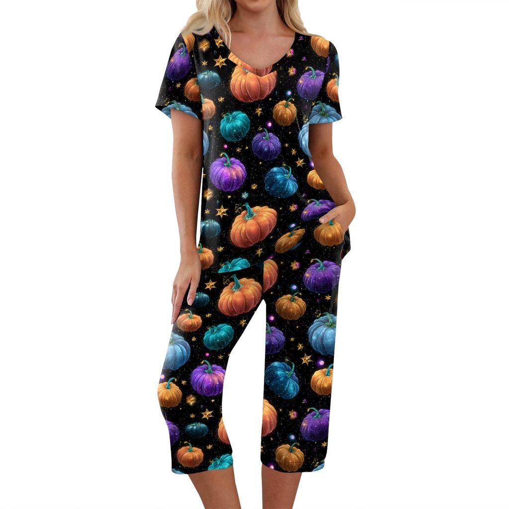 Women's Two Piece Set Short Sleeve Top and Capri Pants Casual Lounge Wear Halloween Floral Print Spider Web Pattern Soft Fabric