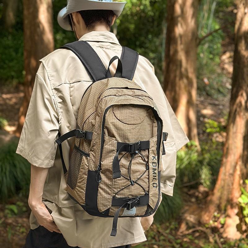 Schoolbag1011 new anti-splashing water hiking bag large capacity light outdoor sports backpack cool couple backpack