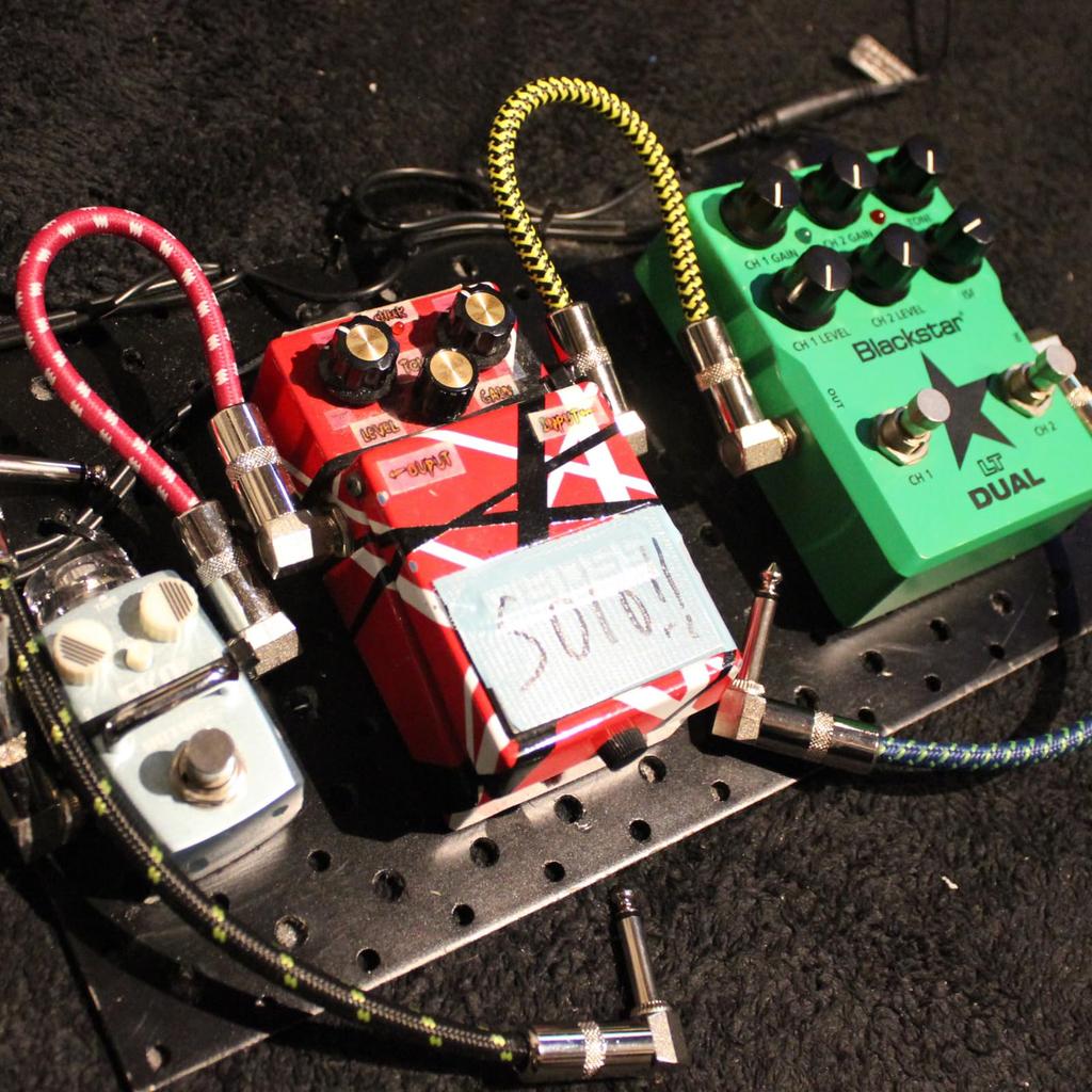 BONNOW Guitar Patch Set of 16cm OFC TRS Black Cables, 4, L-Shaped Plugs, Color-Coded, Conductors, 6.5mm Right-Angled, Red, Blue, Yellow,