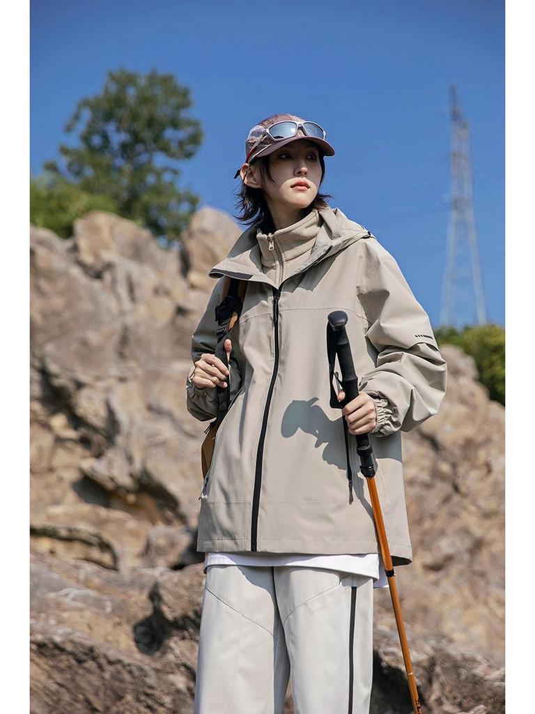 Men's Windproof Three-in-One Fleece Ski Jacket - Wear-Resistant, Heat-Sealed Winter Outerwear