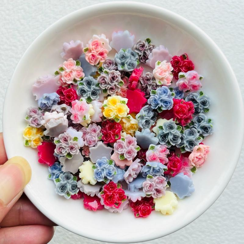 50 Pcs New Mixed Nail Art Resin Mixed Color Three Peach Blossoms Charms Rhinestones Diy Craft For Nail 3D Decorations A42