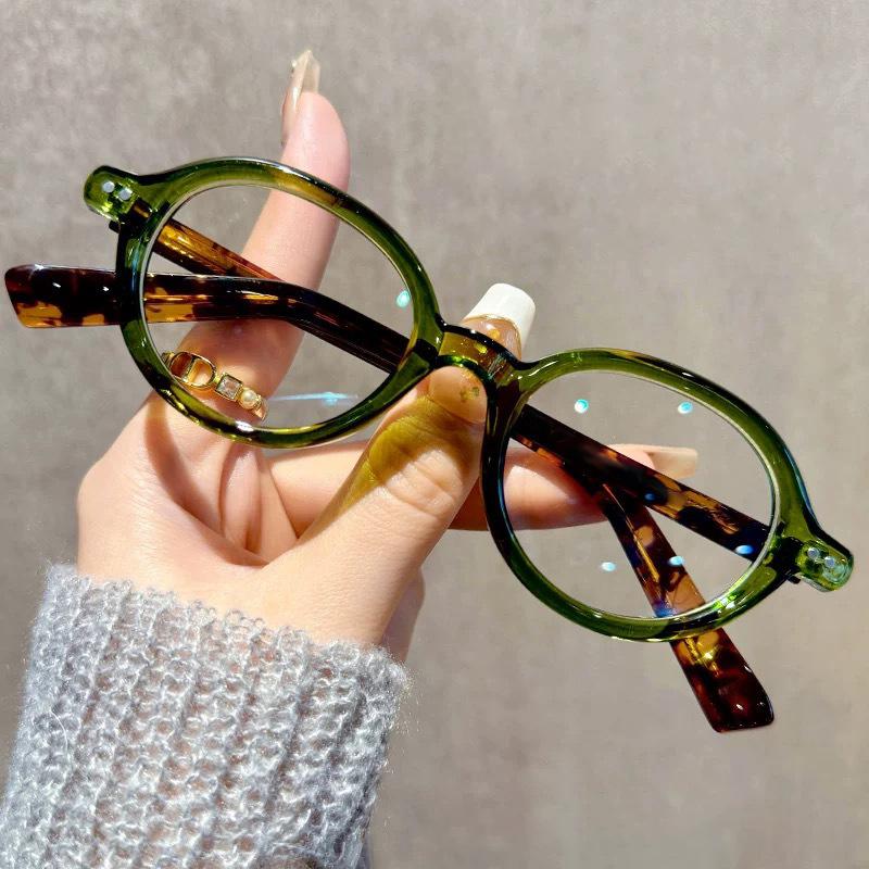 

Новые Модные Маленькие Овальные Очки для Чтения Мужские Женские Ультралегкие Очки для Дальнозоркости Унисекс Модные Пресбиопия Рецептурные +1.0+4.0 +1.5