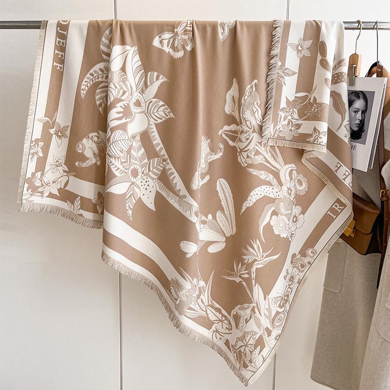 Fashion Versatile Women'S Imitation Cashmere Warm Scarf Wind Grotesque Plant Print Square Scarf Shawl