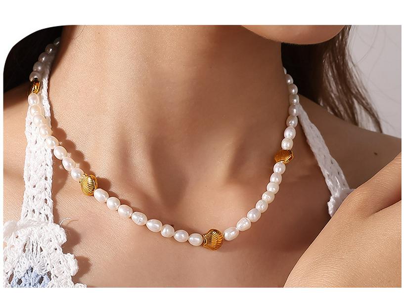 High-End Freshwater Pearl Necklace with Ocean-Inspired Seahorse and Turtle Design In Women's Titanium Steel