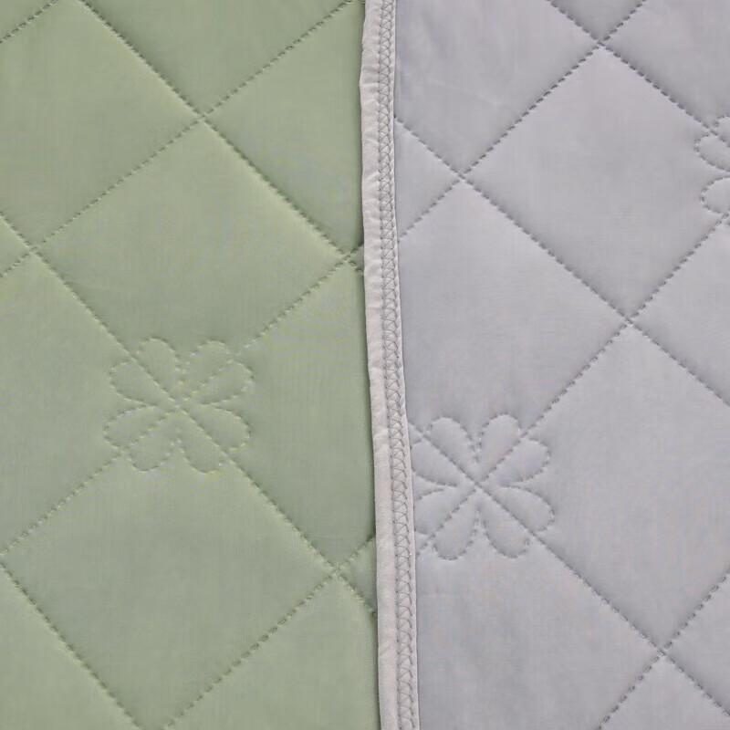 PLOVER Ice Silk Cooling Summer Comforter