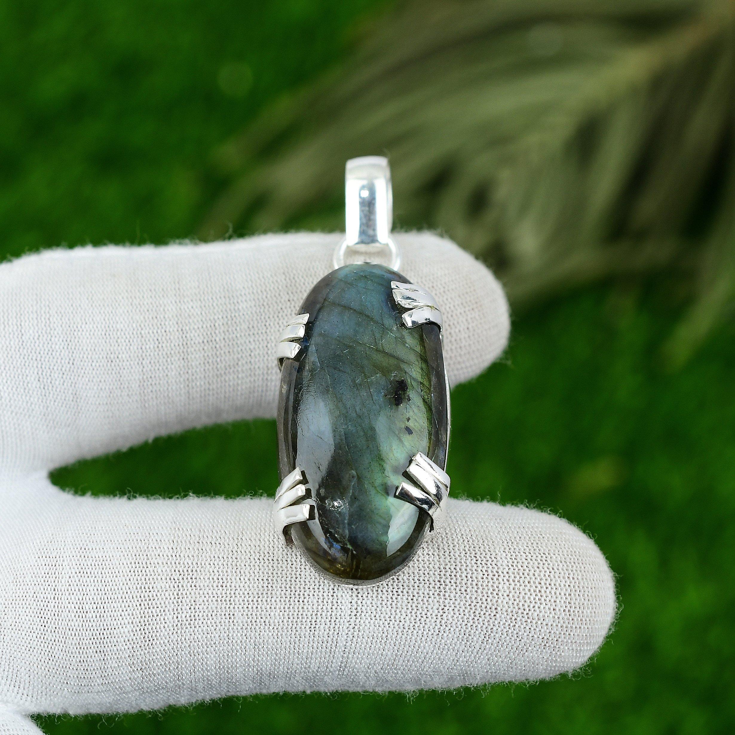 Womens day Sale Oval Natural Labradorite 925 Sterling Silver Bezel Wife Pendant